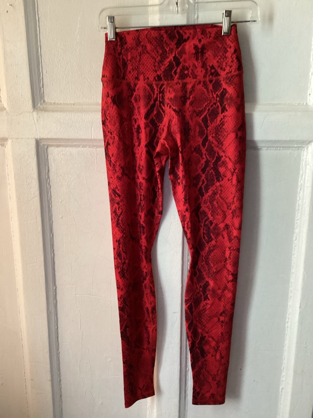 ALO Yoga Red and Black Snake-Print Leggings